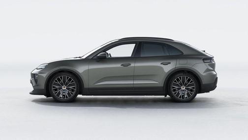 2026 Porsche Macan 4