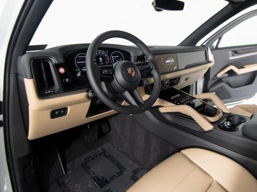 2026 Porsche Cayenne Cayenne E-Hybrid