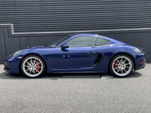 2021 Porsche 718 Cayman GTS 4.0