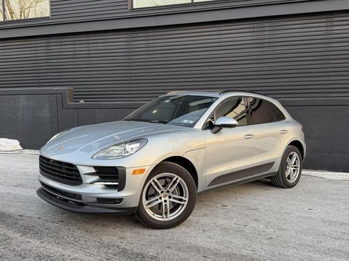 2021 Porsche Macan 
