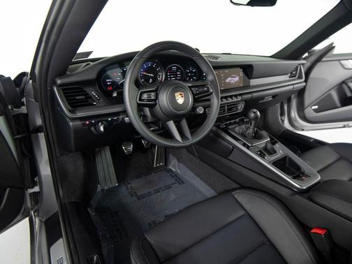 2024 Porsche 911 Carrera 4S