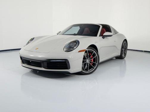 2022 Porsche 911 Targa 4S