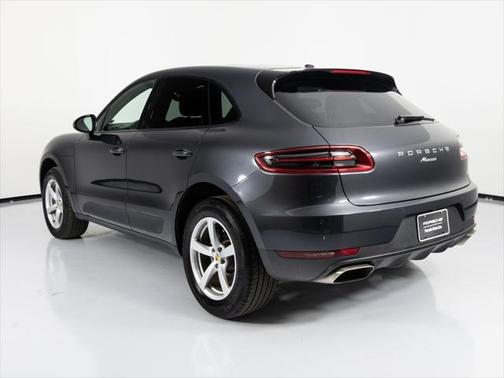 2018 Porsche Macan Base