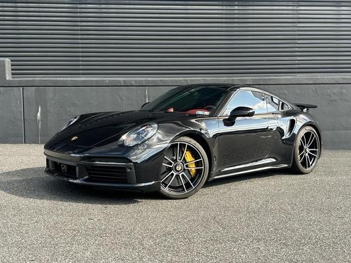 2022 Porsche 911 Turbo S