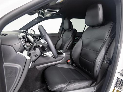2024 Mercedes-Benz GLC 300 4MATIC
