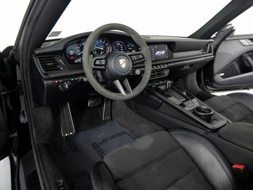 2022 Porsche 911 Targa 4 GTS