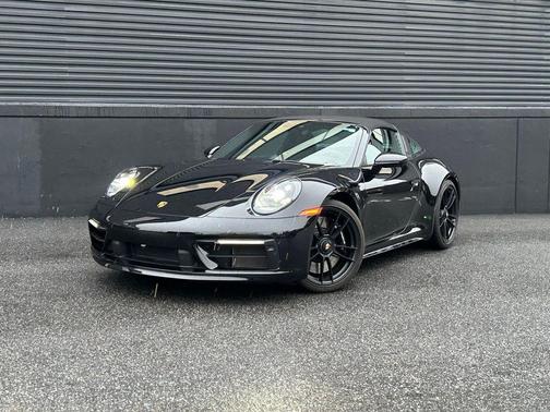 2022 Porsche 911 Targa 4 GTS