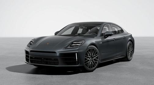 2026 Porsche Panamera 4