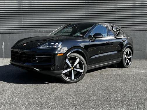 2024 Porsche Cayenne Base (Tiptronic)