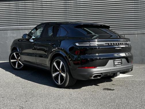 2024 Porsche Cayenne
