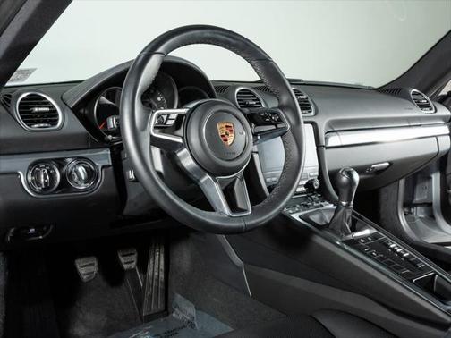 2024 Porsche 718 Cayman Base