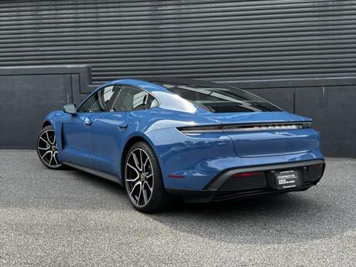 2023 Porsche Taycan Base (A2)