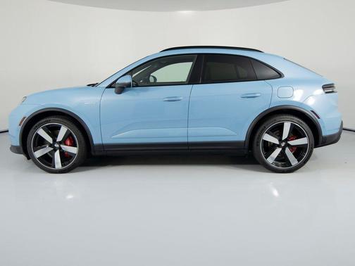 2026 Porsche Macan 4S