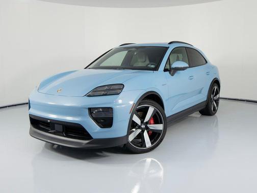 2026 Porsche Macan 4S