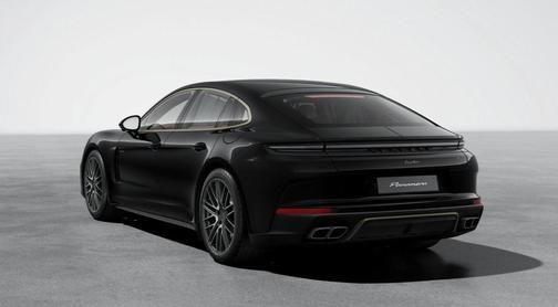 2026 Porsche Panamera Turbo