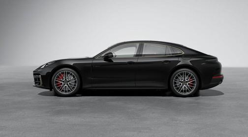 2026 Porsche Panamera Turbo