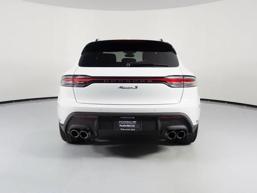 2026 Porsche Macan S
