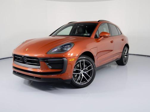 2025 Porsche Macan T