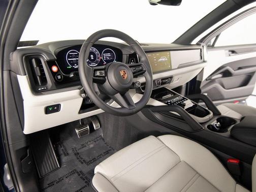 2026 Porsche Cayenne S