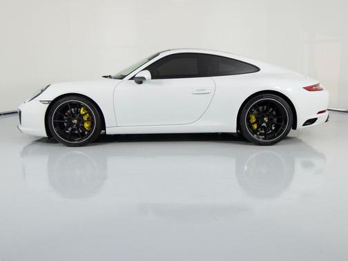 2017 Porsche 911 Carrera