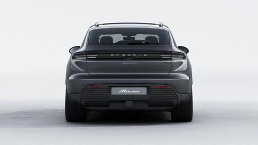 2026 Porsche Macan 4