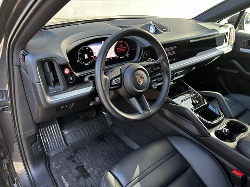 2024 Porsche Cayenne