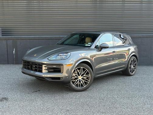 2025 Porsche Cayenne 