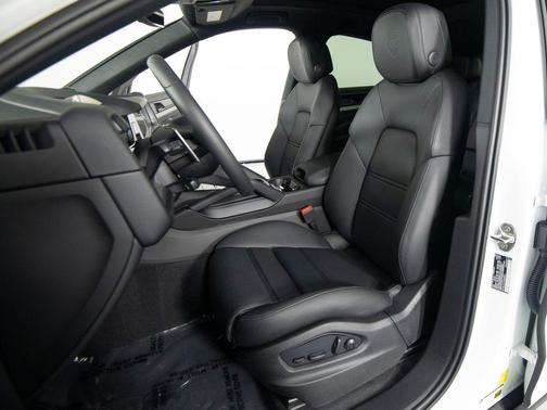 2026 Porsche Cayenne S