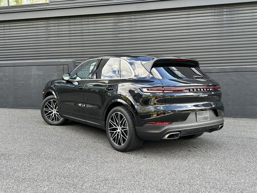 2025 Porsche Cayenne Cayenne
