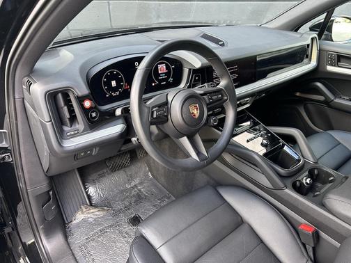 2025 Porsche Cayenne Cayenne