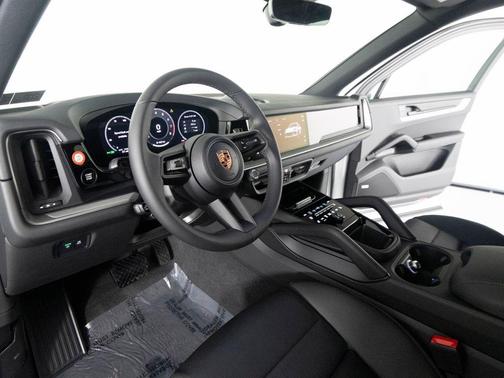 White 2026 Porsche Cayenne Cayenne