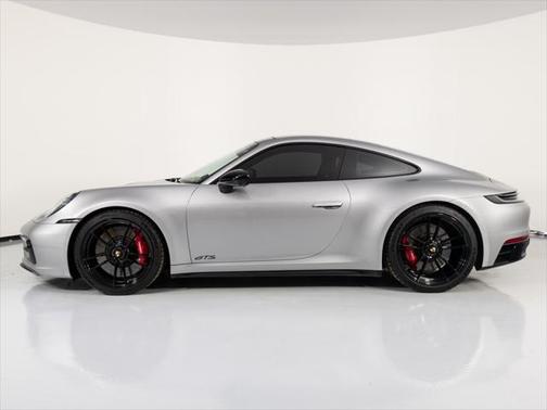 2023 Porsche 911 Carrera GTS
