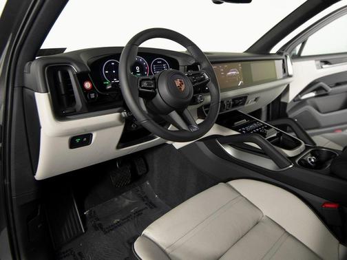 2026 Porsche Cayenne Cayenne E-Hybrid