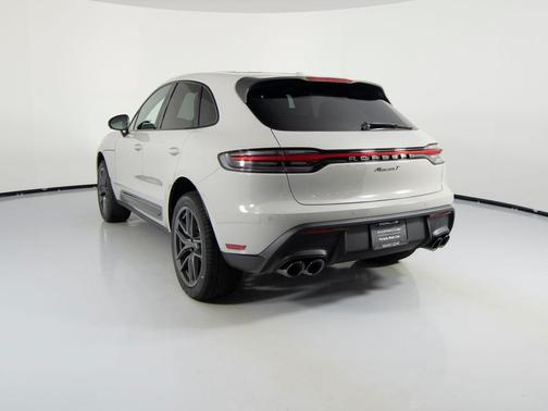 2026 Porsche Macan T