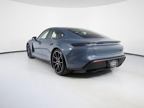 2026 Porsche Taycan 4