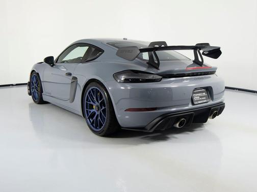 2024 Porsche 718 Cayman GT4 RS