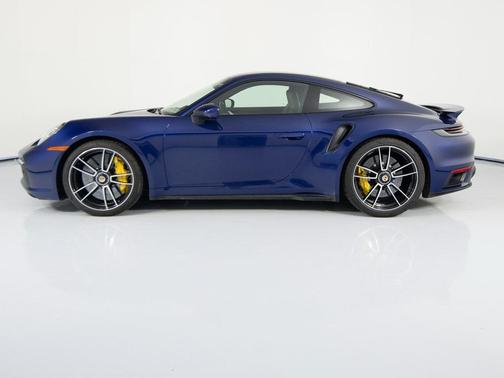 2021 Porsche 911 Turbo