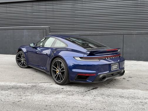 2021 Porsche 911 Turbo S
