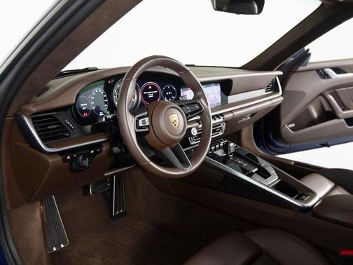 2021 Porsche 911 Turbo