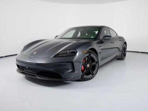 2026 Porsche Taycan 4S