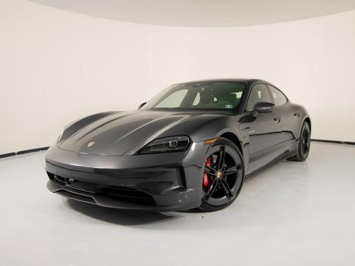 2026 Porsche Taycan 4S