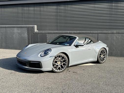 2023 Porsche 911 Carrera 4 GTS