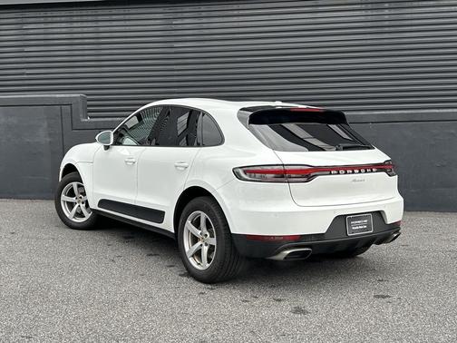 2020 Porsche Macan 