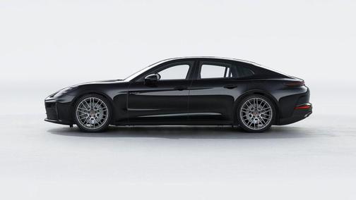 2026 Porsche Panamera 4