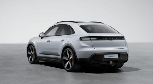 2025 Porsche Macan 4S