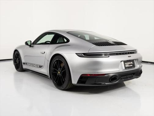 2024 Porsche 911 Carrera GTS