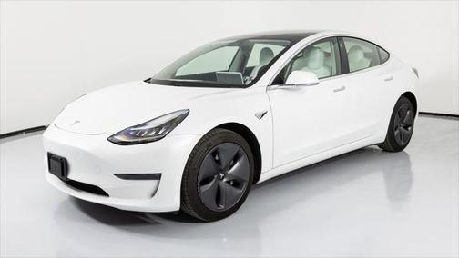 2020 Tesla Model 3 Long Range