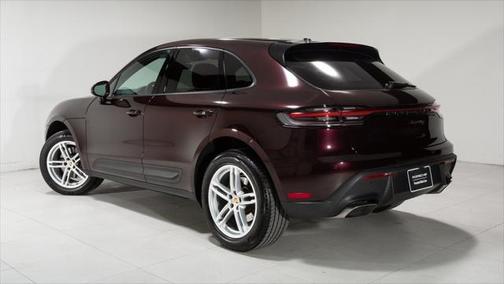 2024 Porsche Macan Base