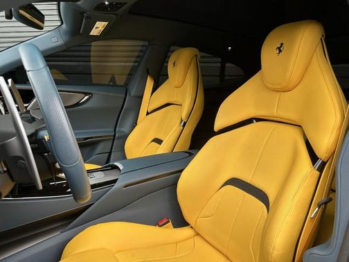 2024 Ferrari Purosangue 