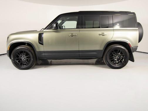 2024 Land Rover Defender 110 P300